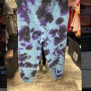 Selling Addison Rae joggers size medium brand new